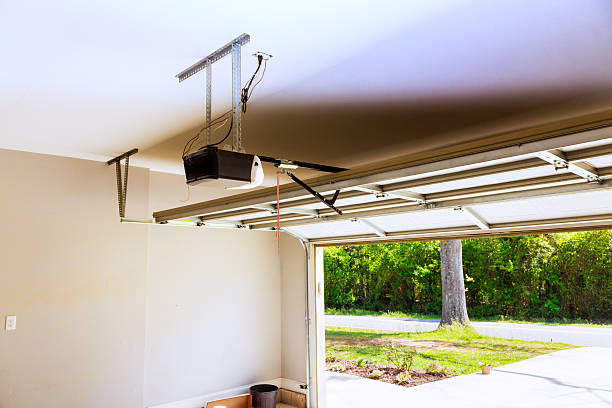Top rated local Garage Door Roller Replacement specialists in Lexington, MS